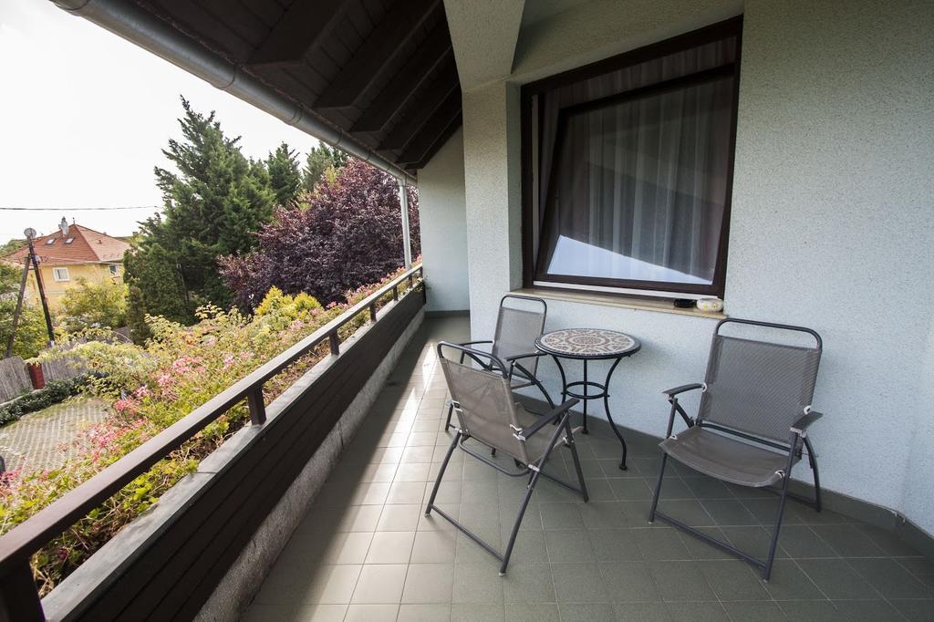 Dominika Apartman Hotel Budapeste Exterior foto